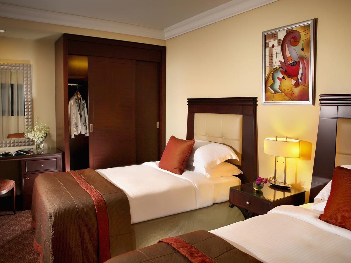 Raouche Arjaan by Rotana Aparthotel Beirut Ruang foto